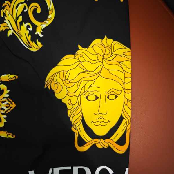 ブランドハーフパンツ全体デザイン